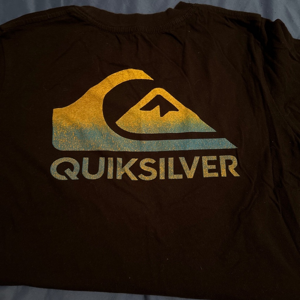 Boys Quicksilver tee